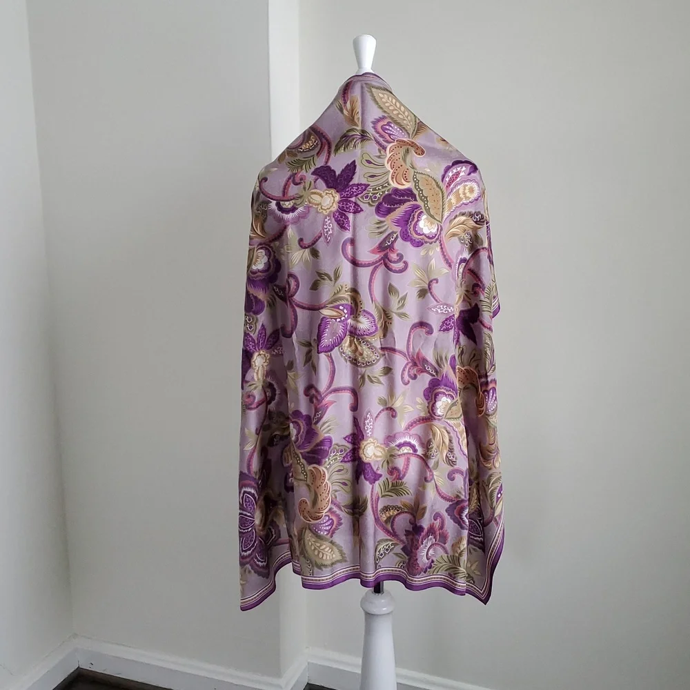 EUC Oscar De La Renta 100% Silk Purple/Plum/Moss Green 35" x 35" Square Scarf - Picture 5 of 6